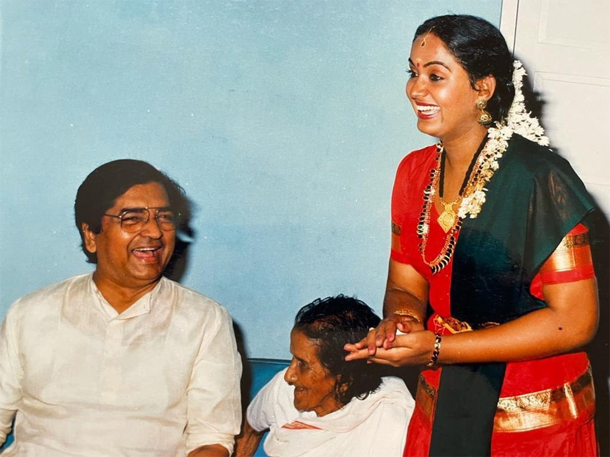 #HBDRadha : Actress Radha Nair Rare And Unseen Photos9