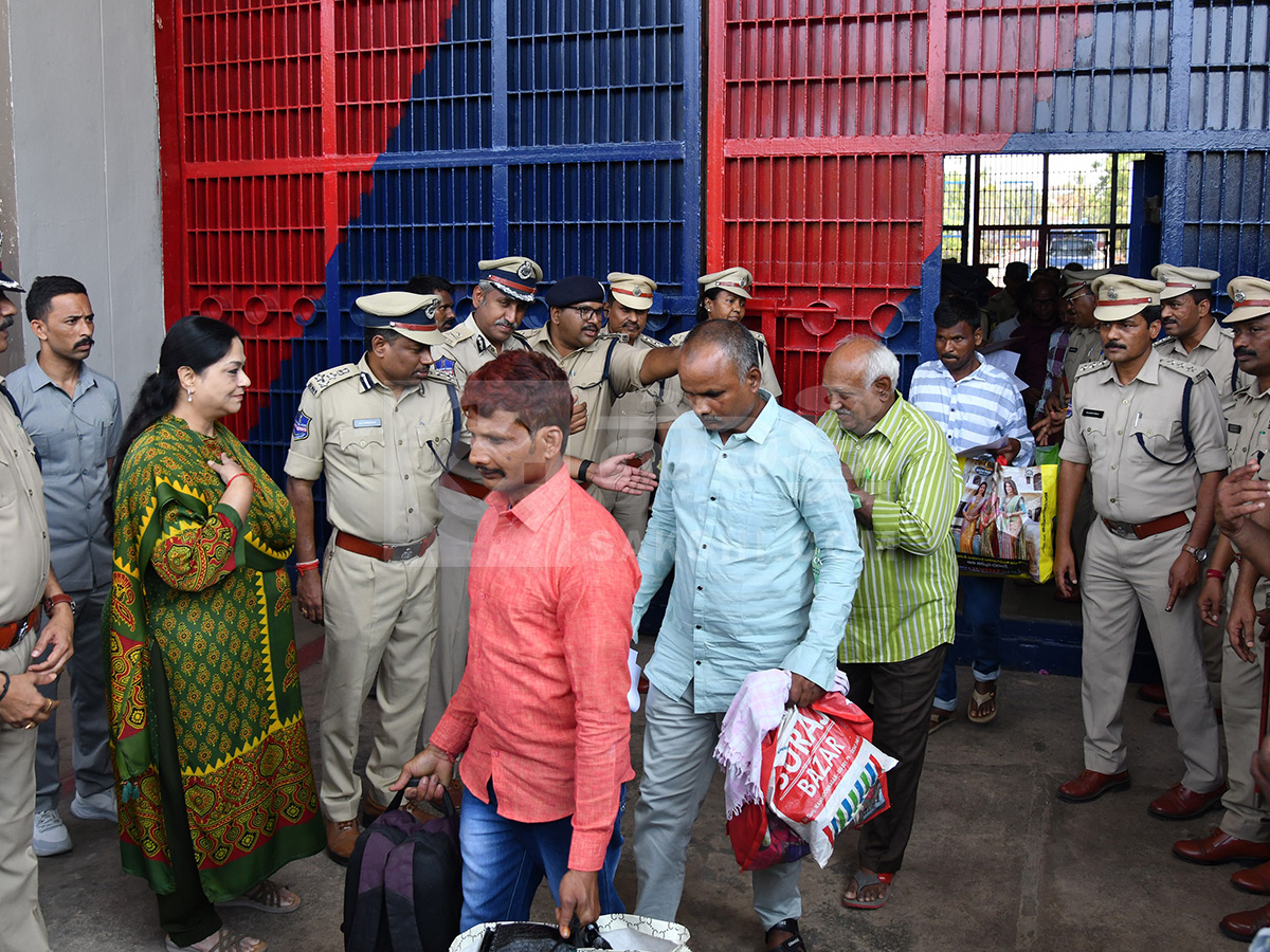 91 Released on Clemency on the Occasion of Telangana Formation Day4