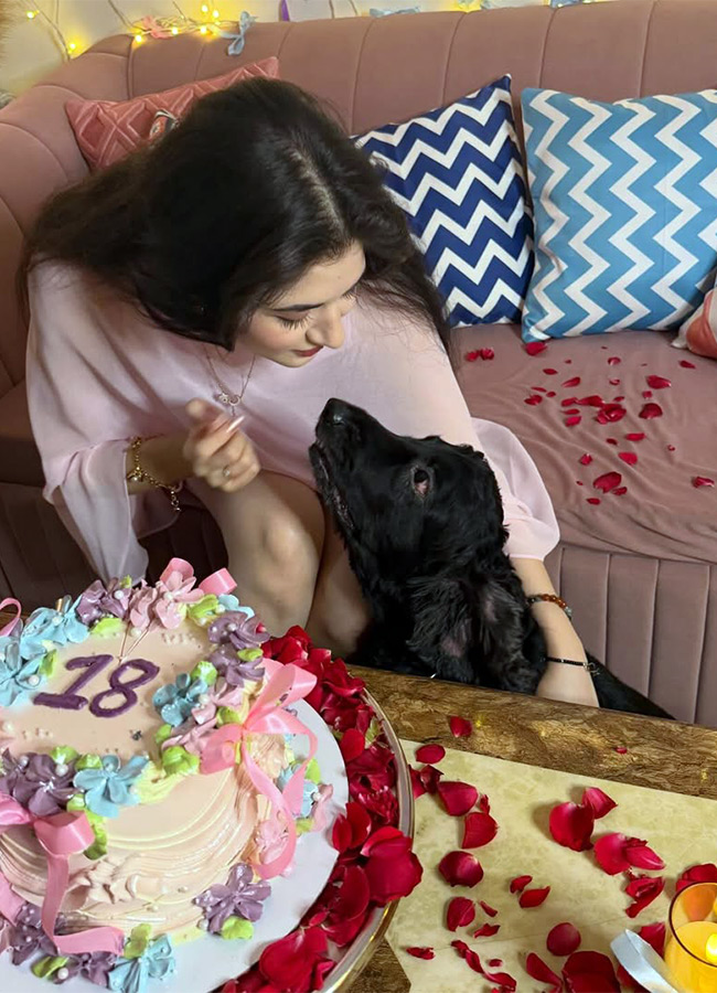 Popular child actress turns major Birthday celebration photos5