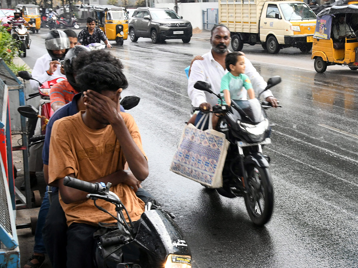 Heavy Rain in Hyderabad Today1
