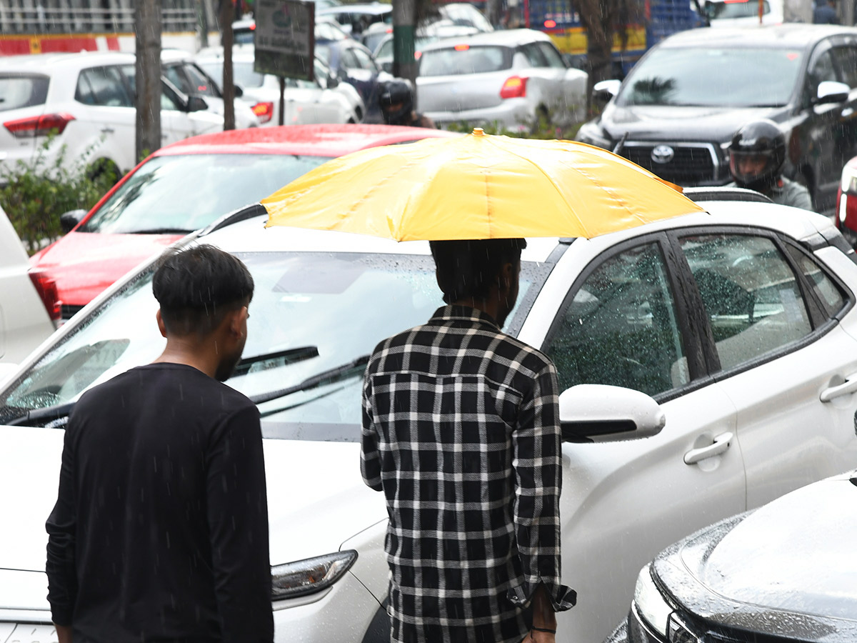 Heavy Rain in Hyderabad Today2