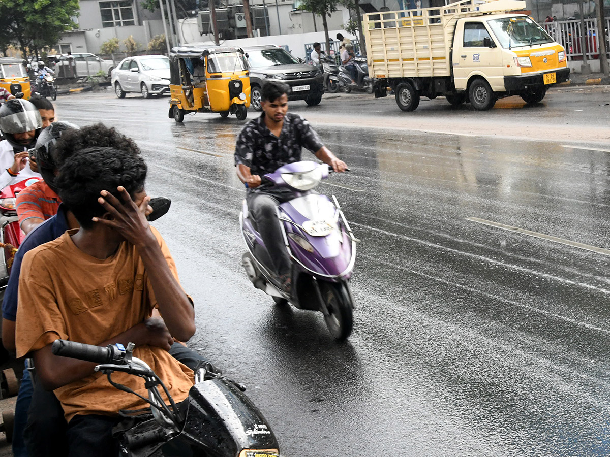 Heavy Rain in Hyderabad Today6