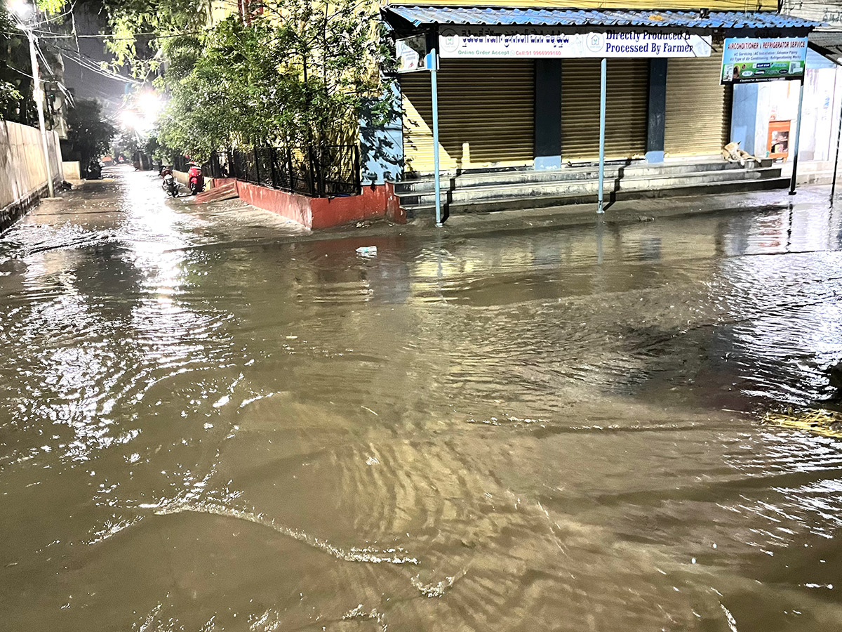 Heavy Rain in Hyderabad Today9