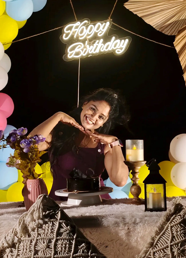 'Bigg Boss' keerthi bhat birthday celebrations photos2