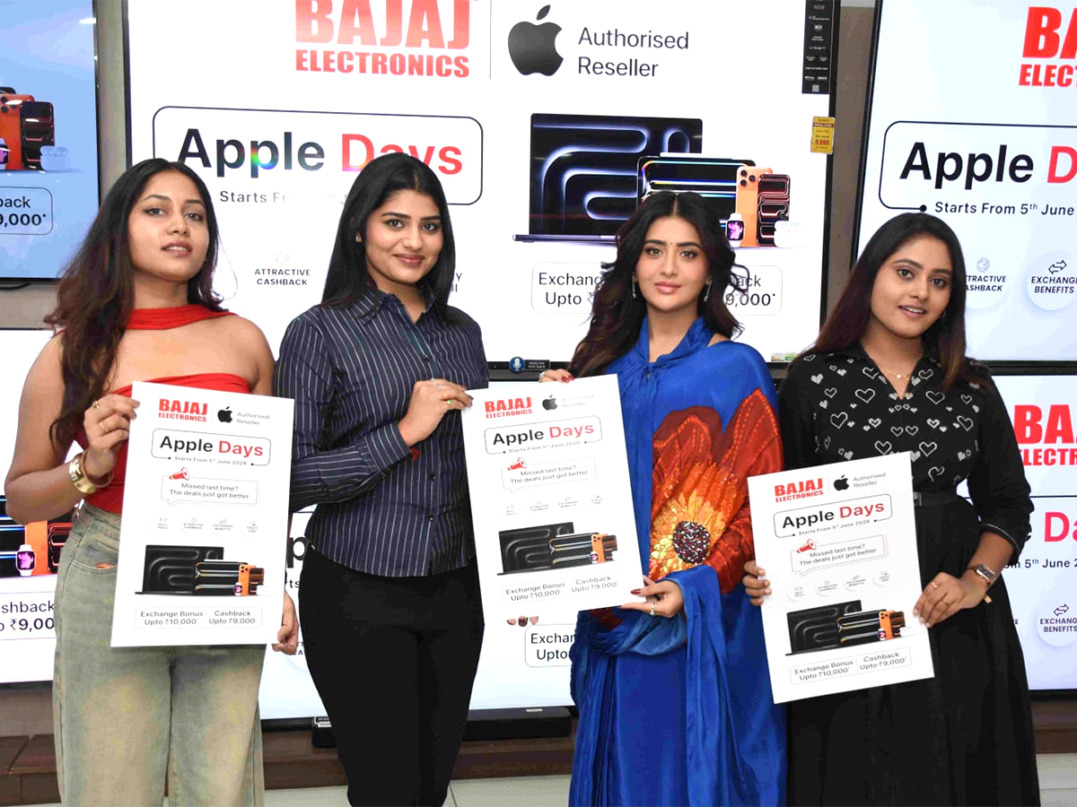 Beautiful Actress Rashi Singh creates a Buzz in Panjagutta9