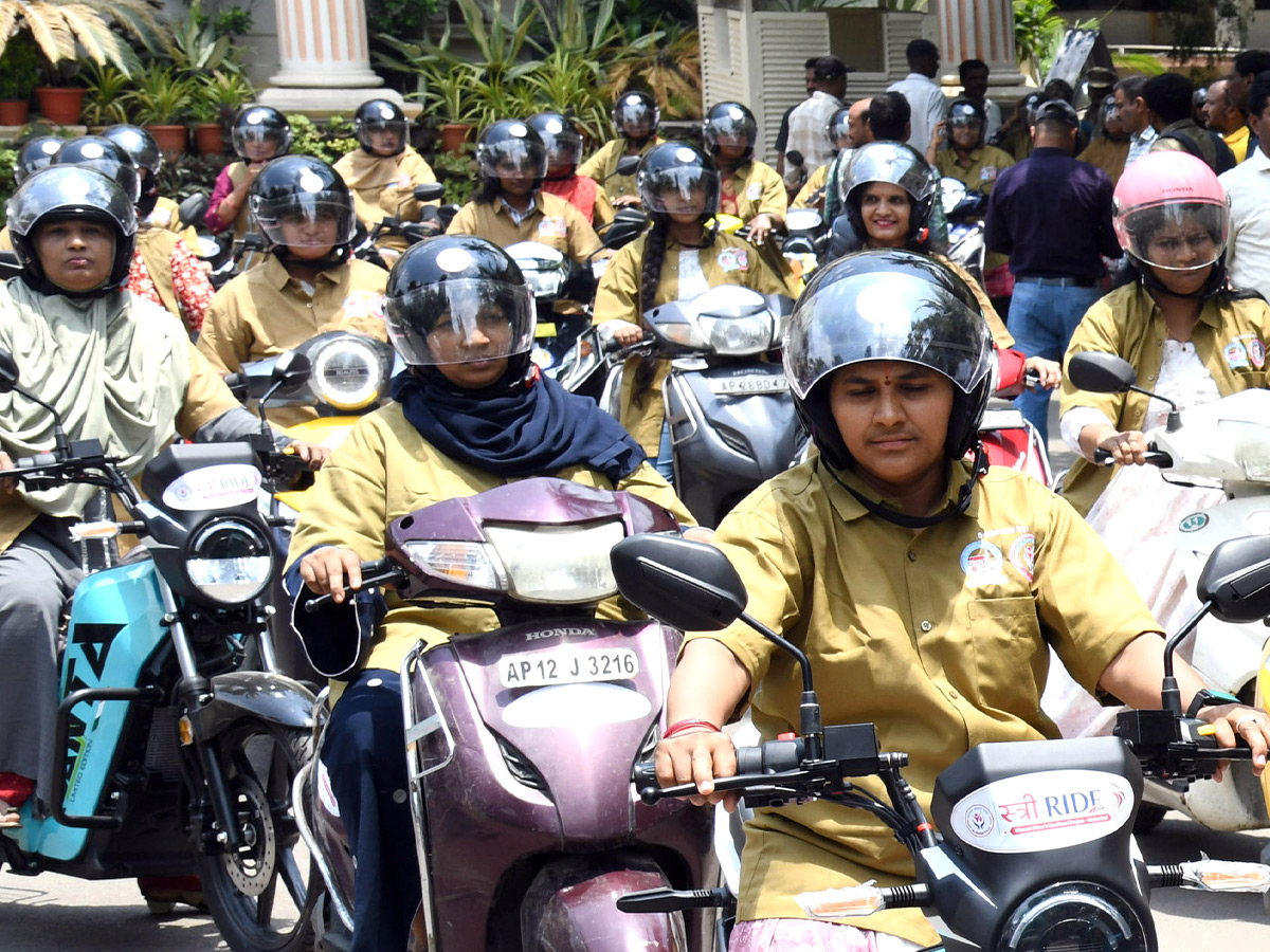 Hyderabad: Women as drivers for women...6