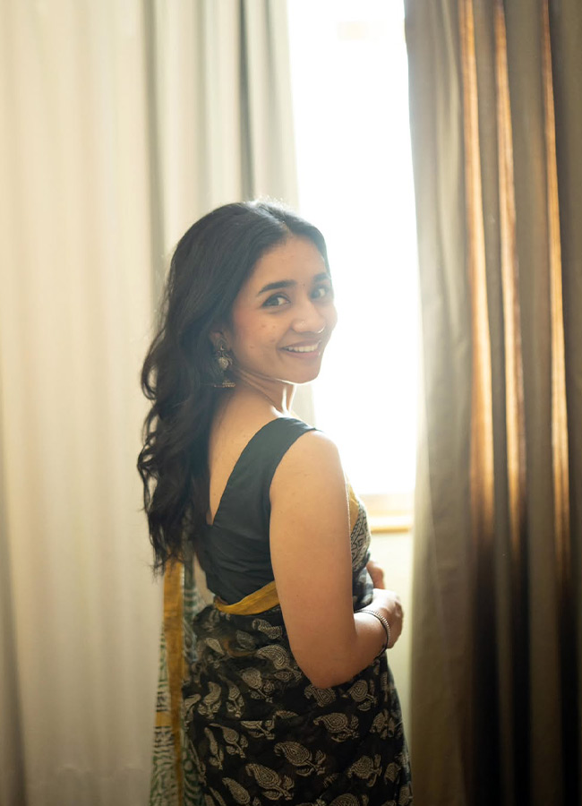 A little class, a little mass… Anishma youthful photos..11