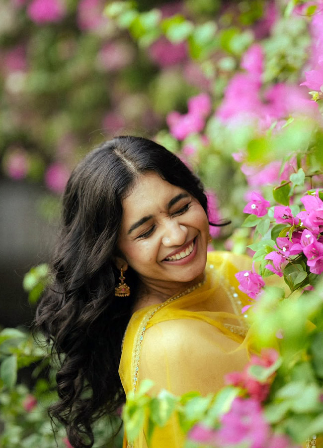 A little class, a little mass… Anishma youthful photos..3