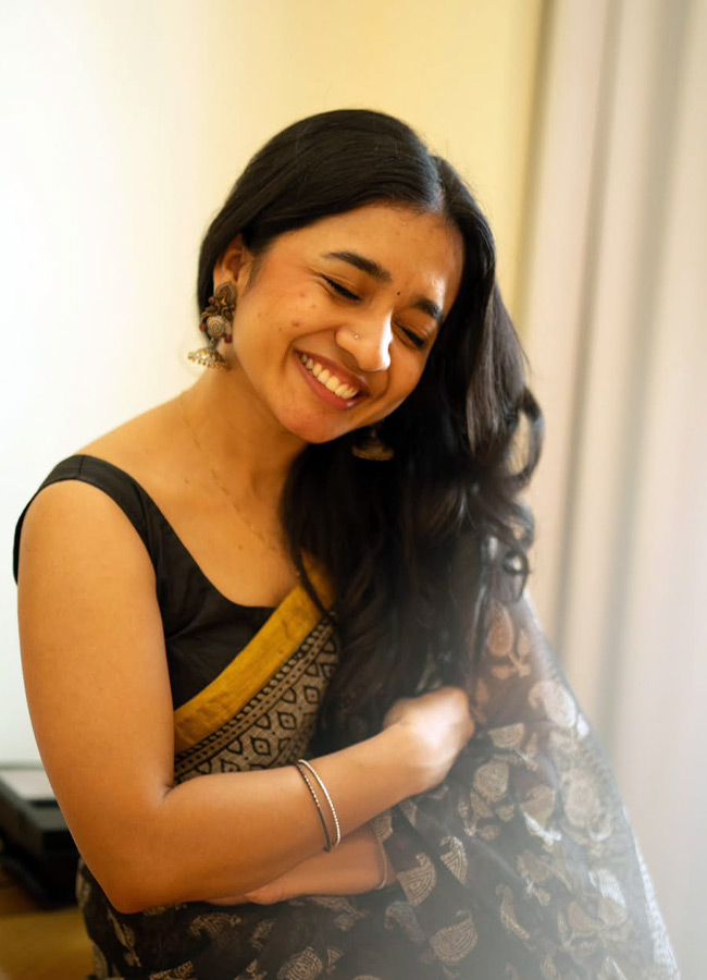 A little class, a little mass… Anishma youthful photos..9