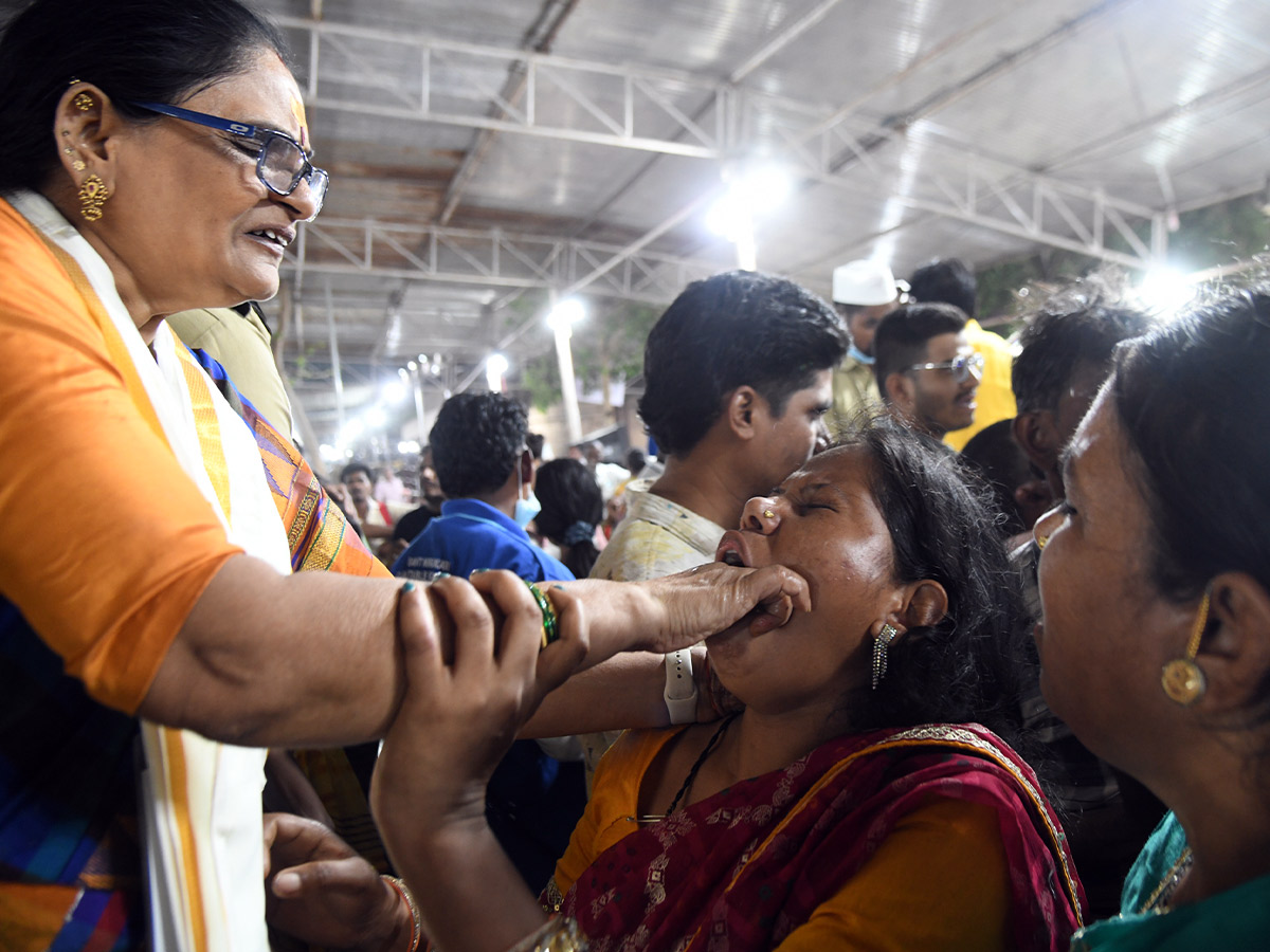 Thousands of people flocked for the fish medicine Photos...19
