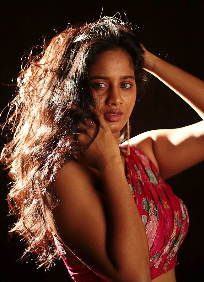 Actress Brigida Saga Director Ananth love of my life13