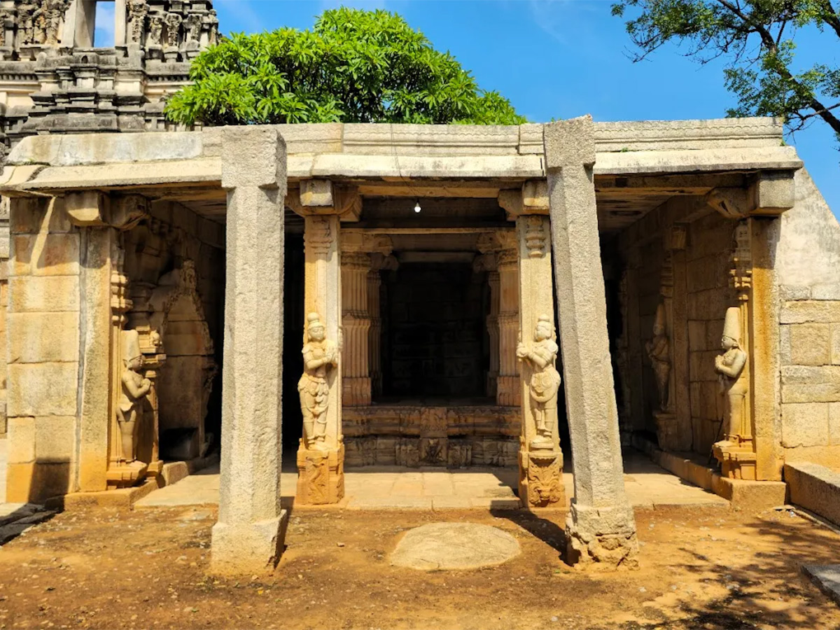 Sri Chennakesava Swamy Temple Somapalem Chittoor HD Photos19