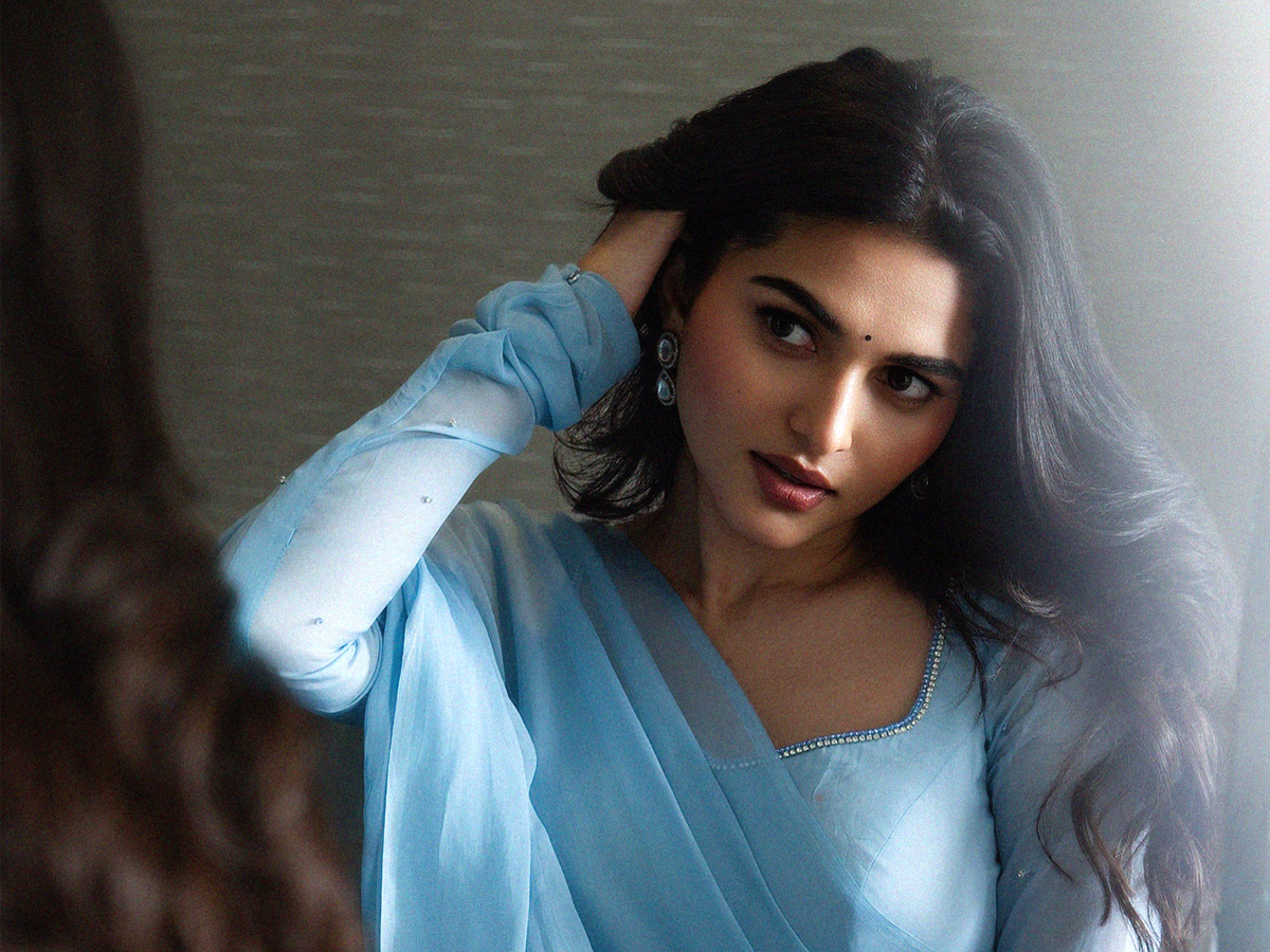 Actress Kayadu Lohar Viral Photos1