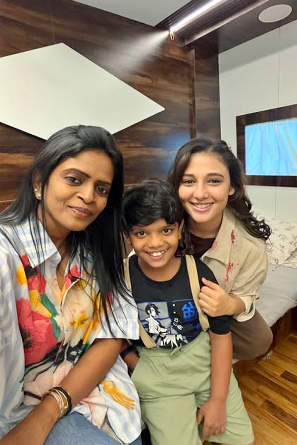 Bulli Raju celebrating Birthday Along with family Photos4