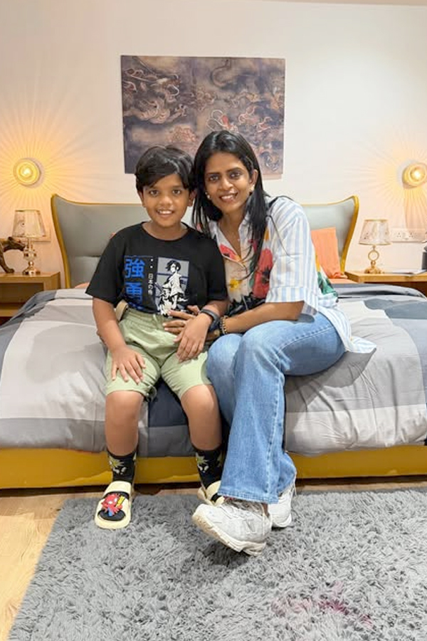 Bulli Raju celebrating Birthday Along with family Photos6