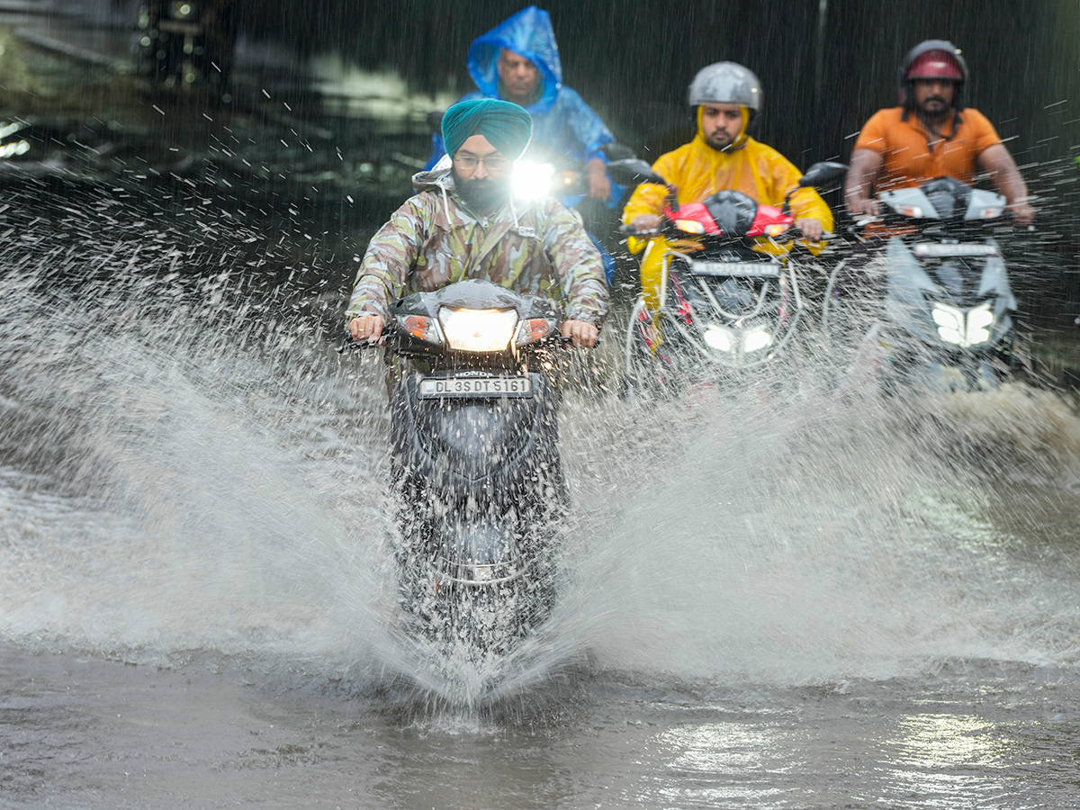MD Issues Major Rain Alert Across Delhi24
