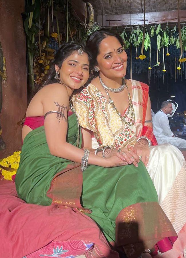 Nagabandham Movie Anasuya Bharadwaj working Stills Photos11