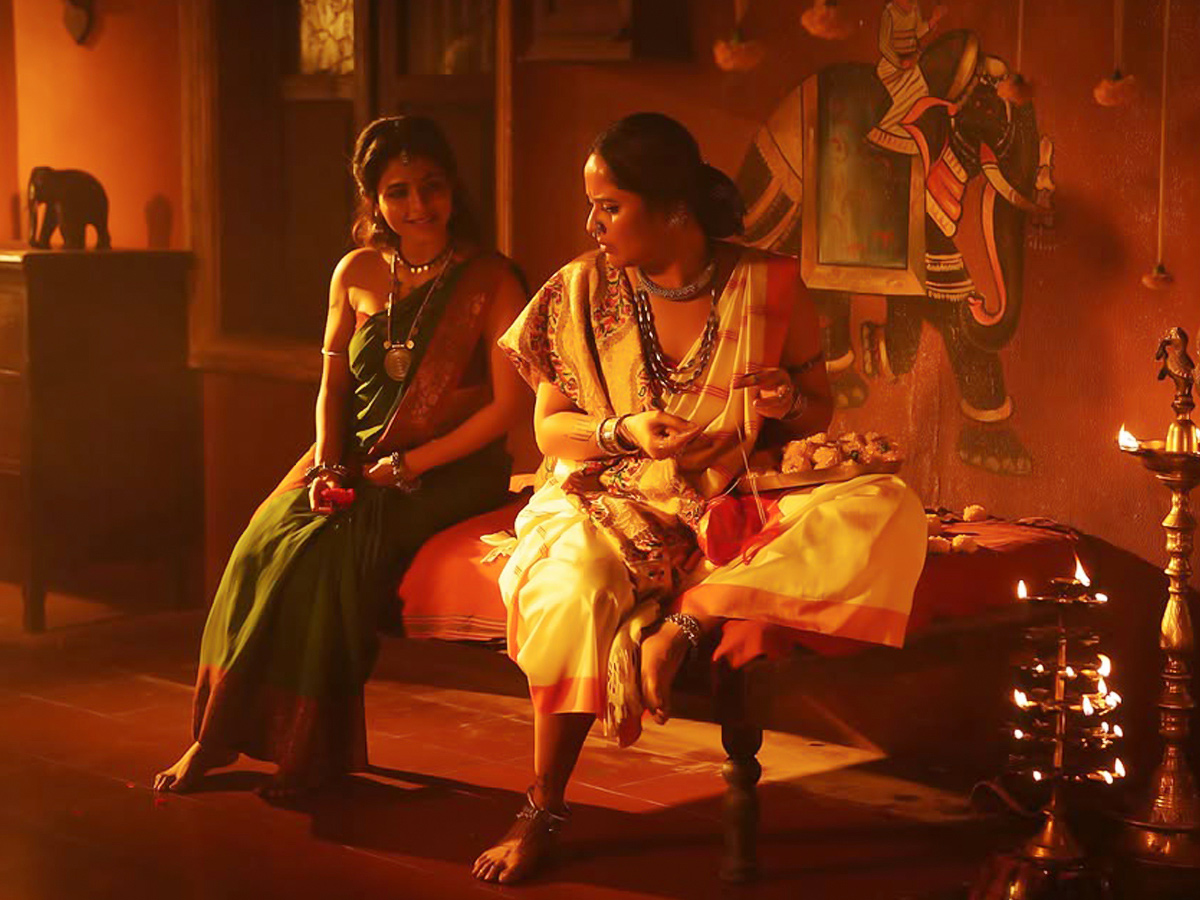 Nagabandham Movie Anasuya Bharadwaj working Stills Photos5