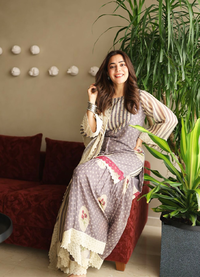 Photos Actress Nisha Aggarwal Stuns in a Unique Outfit7