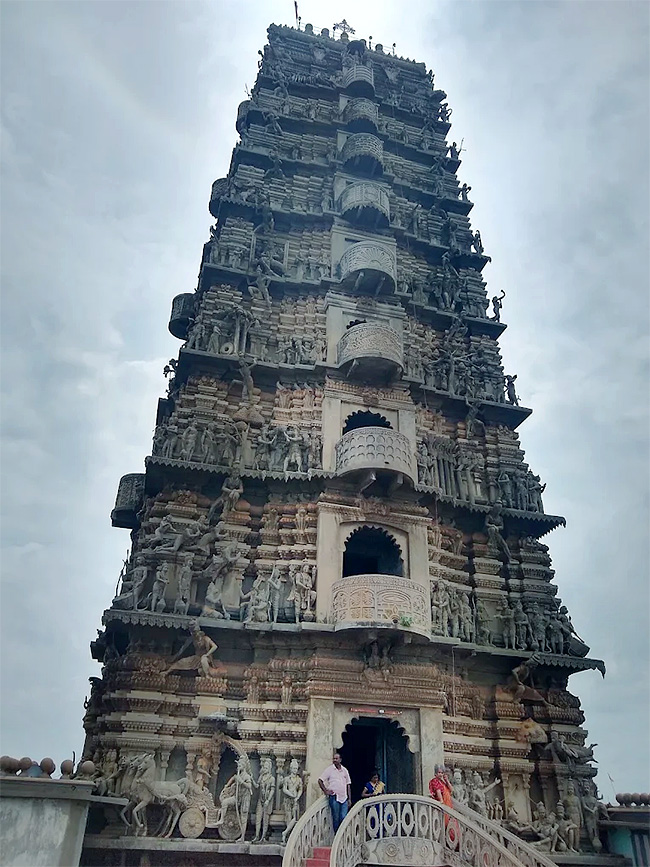 Sri Lakshmi Ganapati Temple in Bikkavolu of East Godavari19