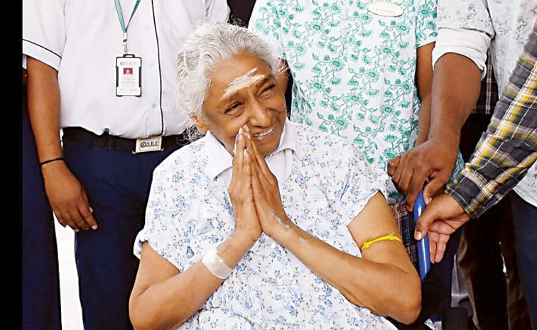 Legendary playback singer S Janaki passed away Photos3