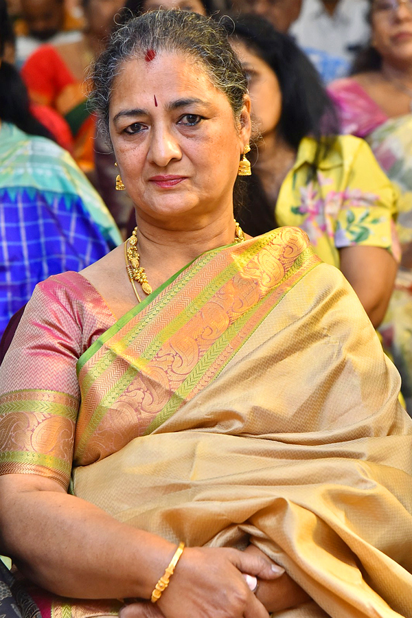 Mahanati Savitri Classics English book launch Event Photos20