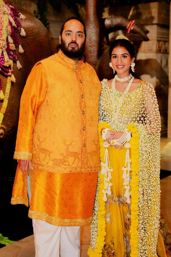 Anant Ambani and Radhika Merchant 2nd wedding Anniversary Photos5