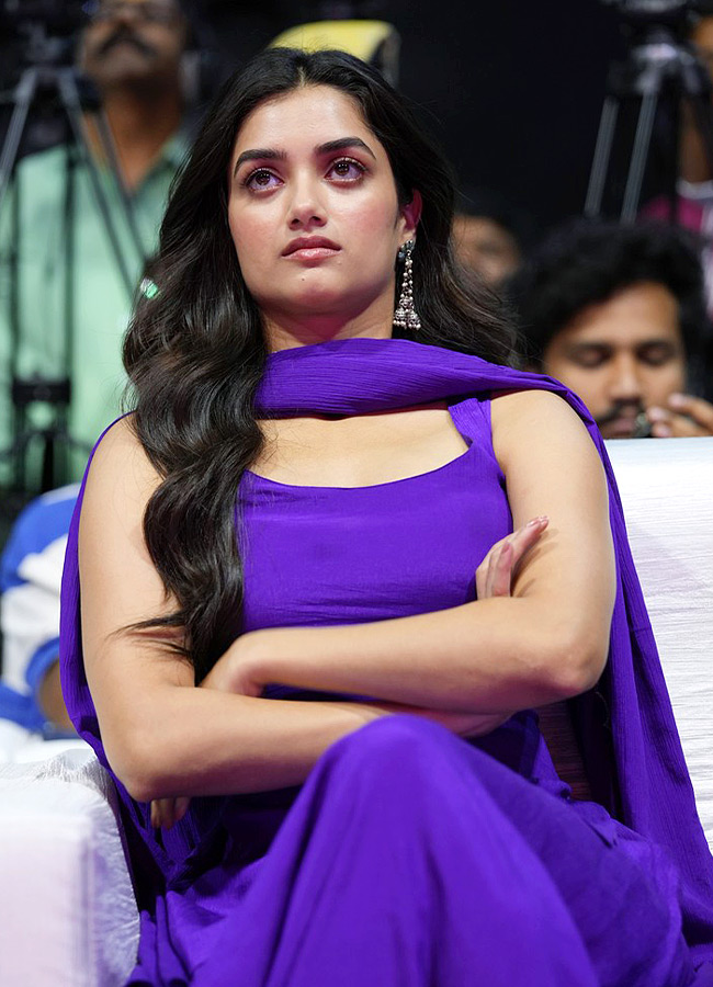 Bhagyashri Borse Steals the Spotlight at the Lenin Success Meet Photos14