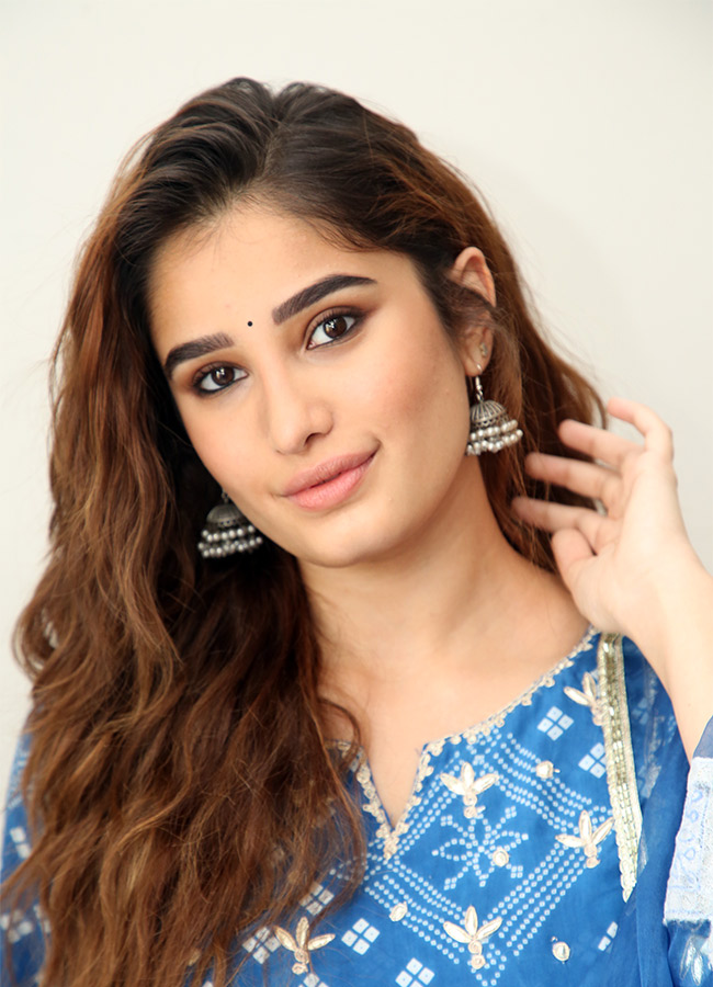 Rasha Thadani Shares Photos from Srinivasa Mangapuram Promotions5