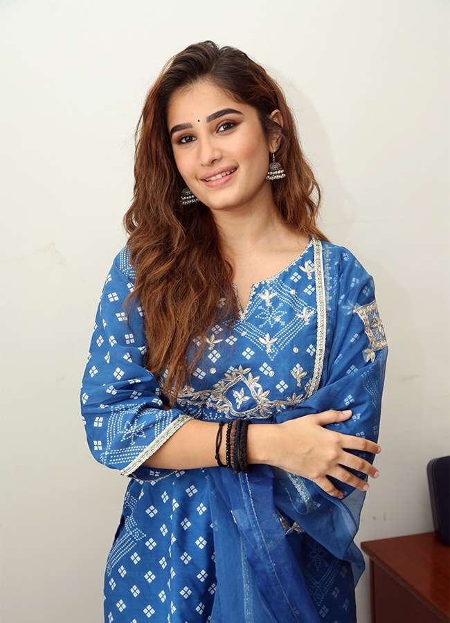 Rasha Thadani Shares Photos from Srinivasa Mangapuram Promotions6