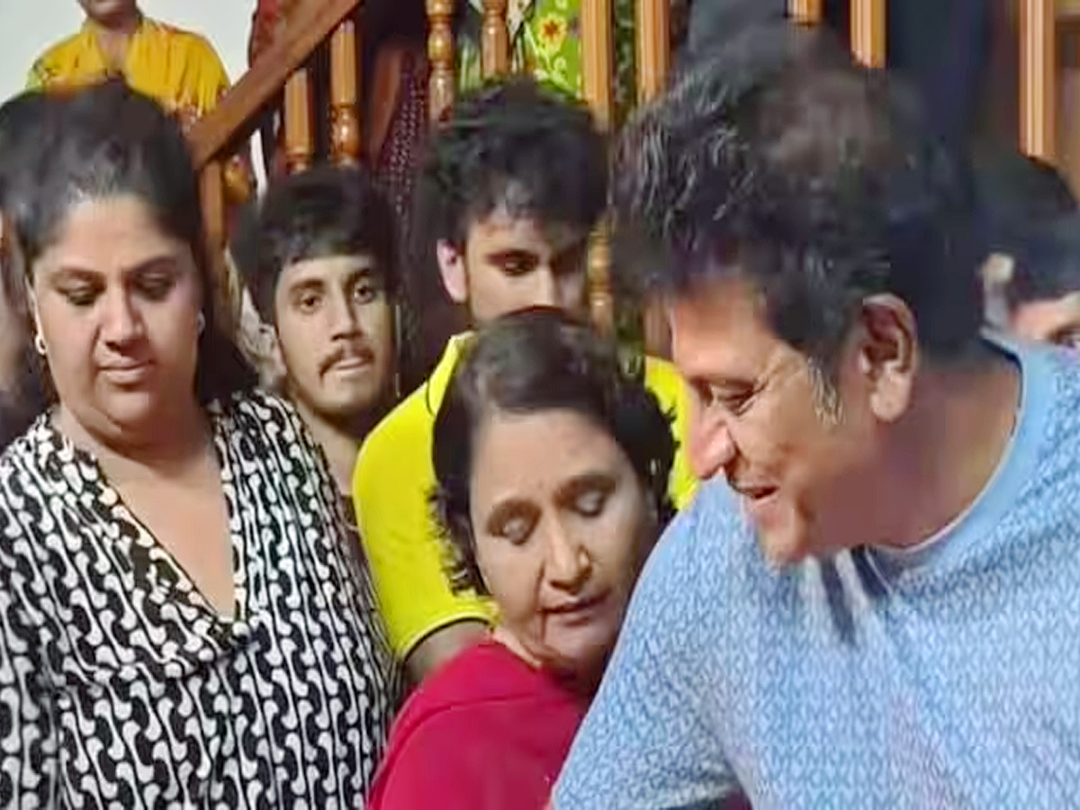 Shivanna 64th Birthday Celebrations with Family Photos3