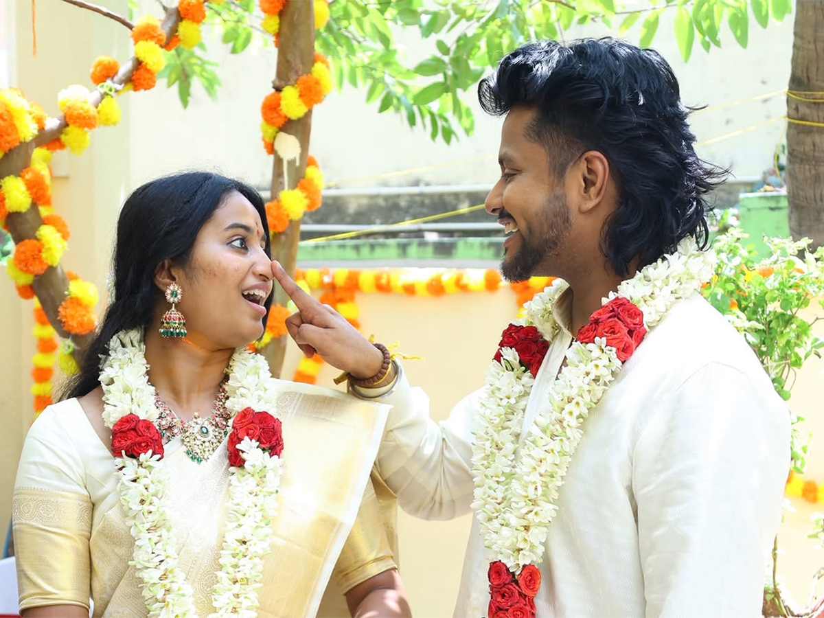 Actress Brigida Saga Engaged With Actor Anand Ram Viral Photos4