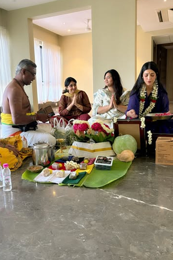 Shruti Haasan performs Housewarming pooja After moving in to Her New Chennai Home Photos7