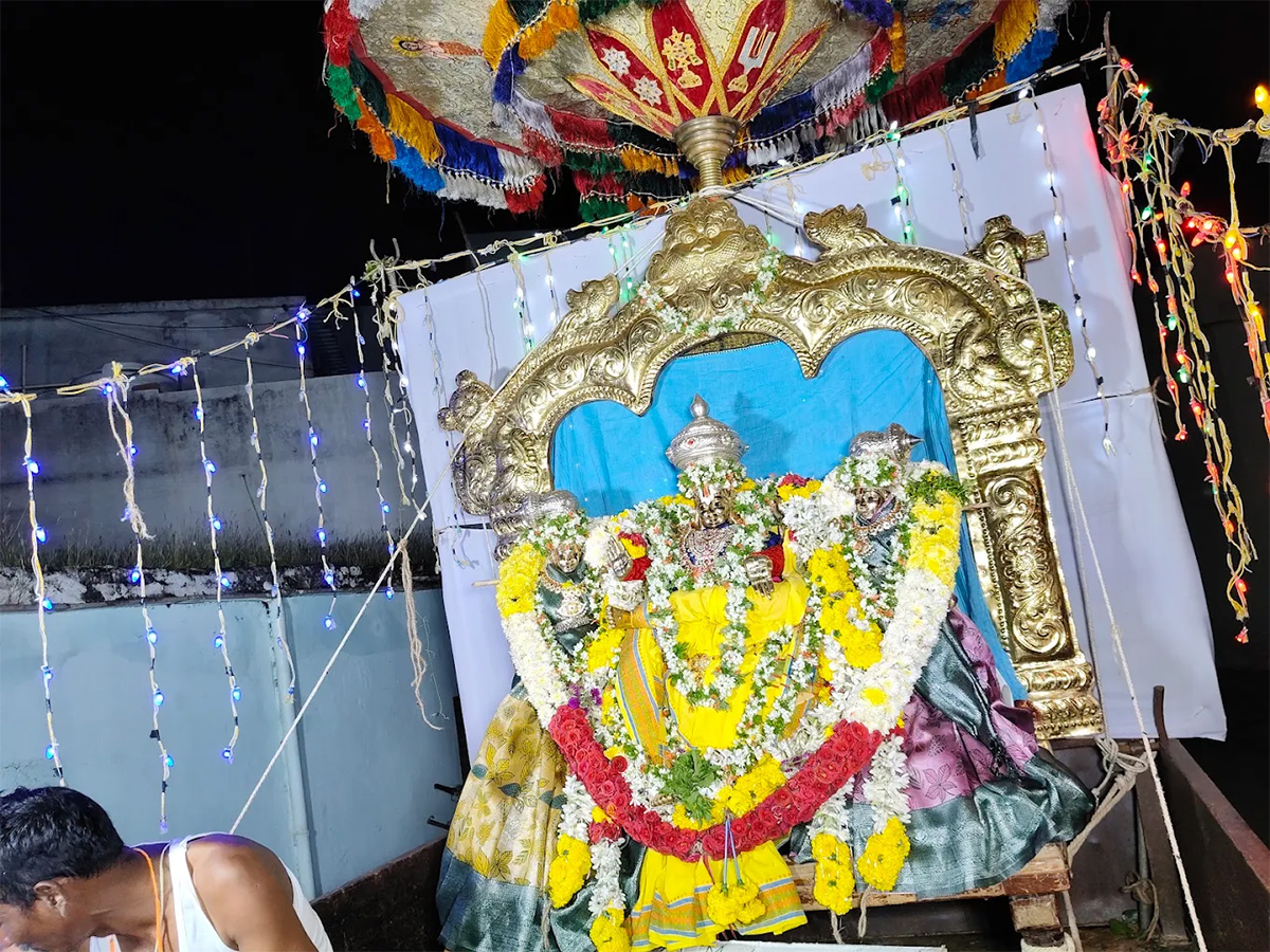 Sri Nemali Gundla Ranganayakaswamy Temple HD Photos14