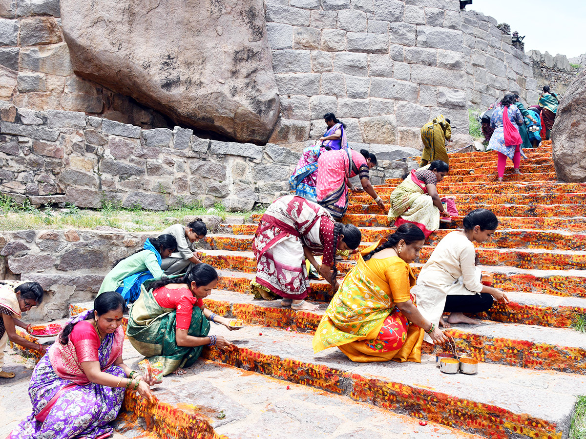 Golconda Fort Ready for Bonalu Celebrations Photos4