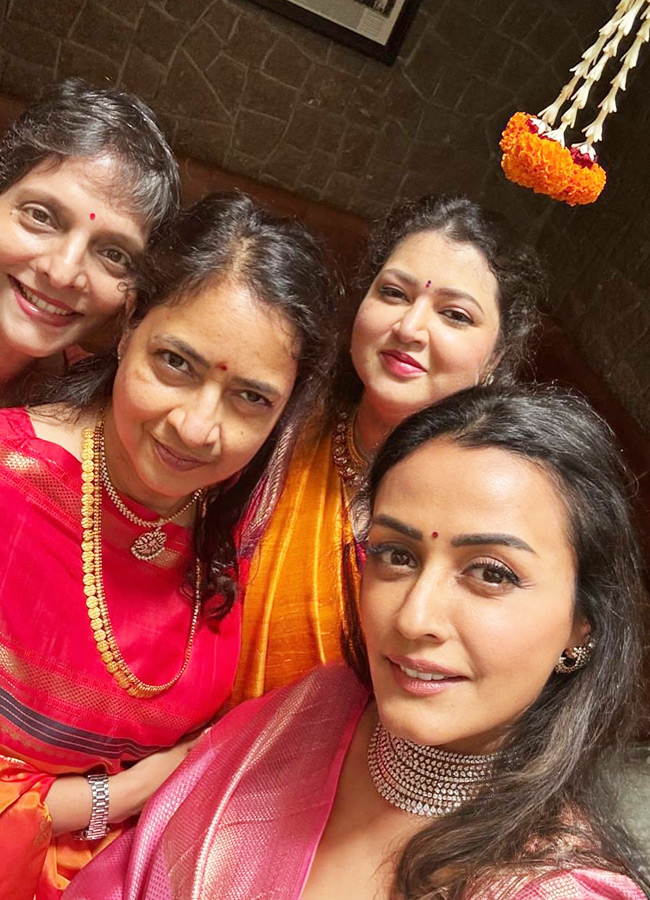 Mahesh Babu Nephew Celebrates Wedding with Korean Bride Photos9
