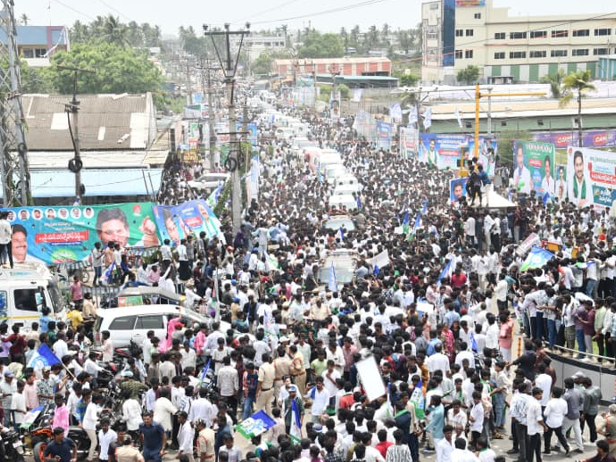Ys Jagan Meet Aqua farmers In Bhimavaram Photos 18