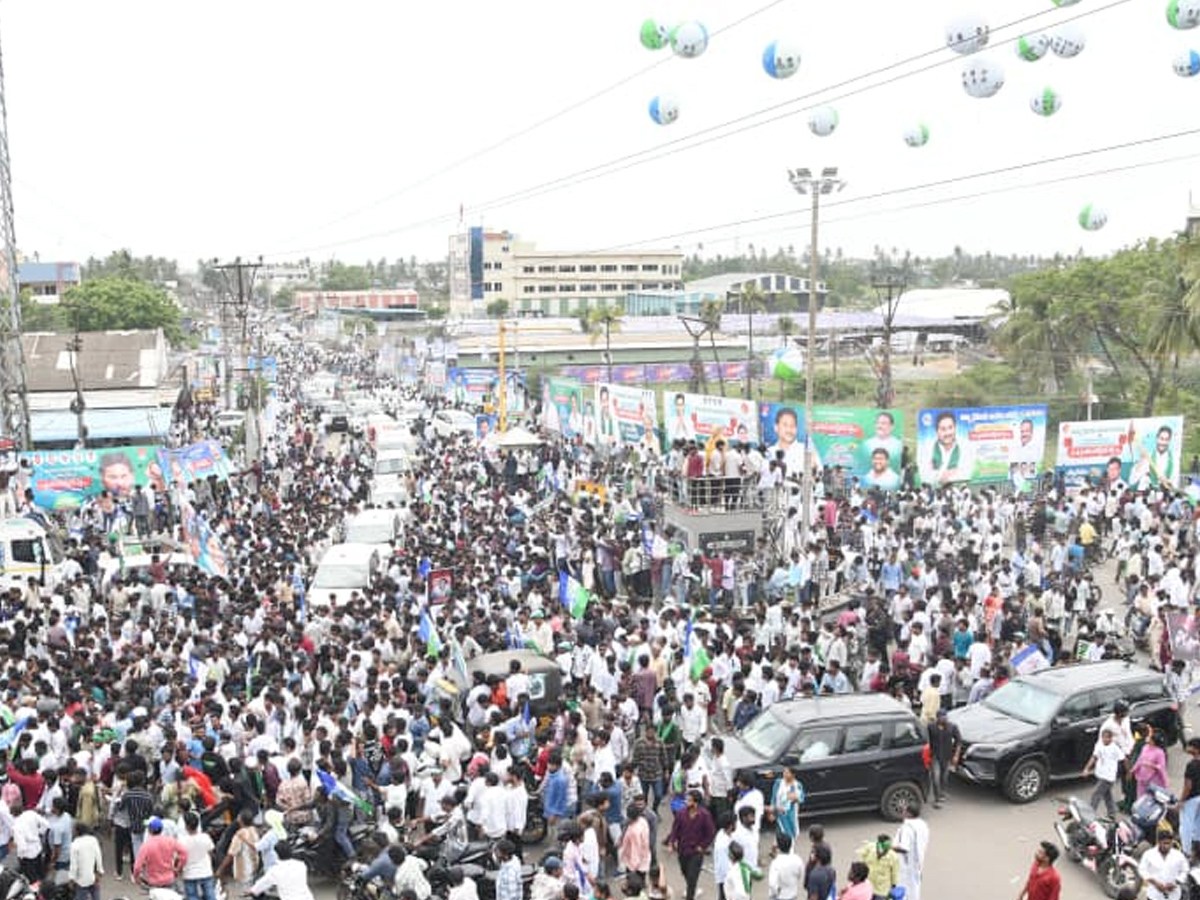 Ys Jagan Meet Aqua farmers In Bhimavaram Photos 10