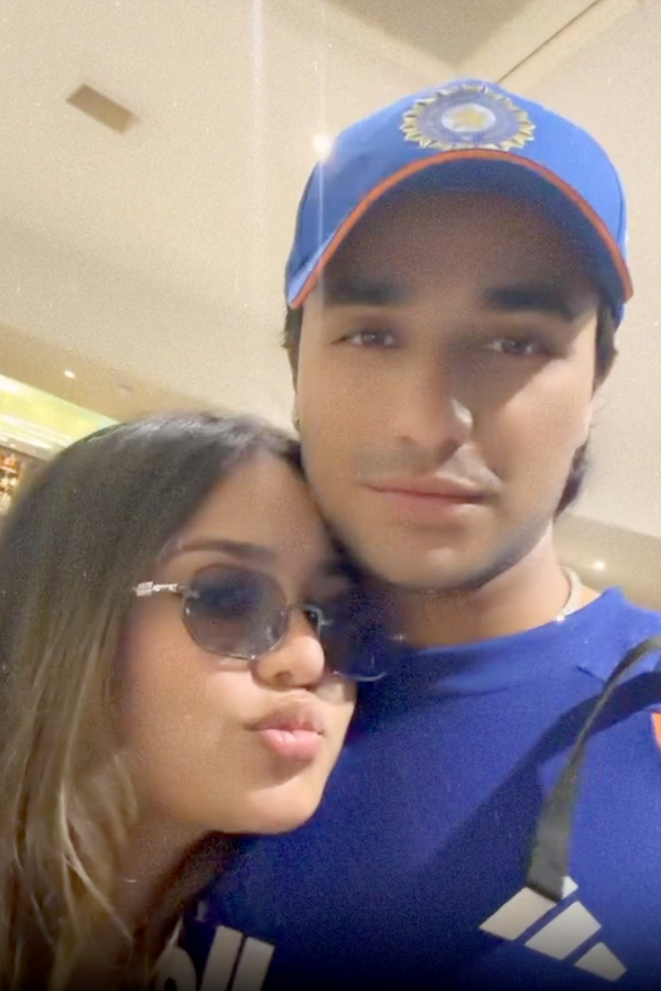 Abhishek Sharma Sister Komal Shares Photos 2