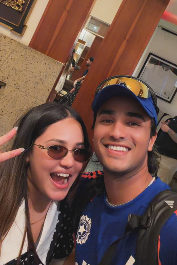 Abhishek Sharma Sister Komal Shares Photos 14