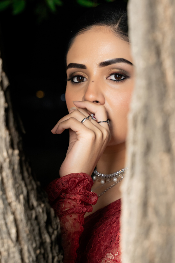 Anchor Srimukhi Latest Stunning Photos12