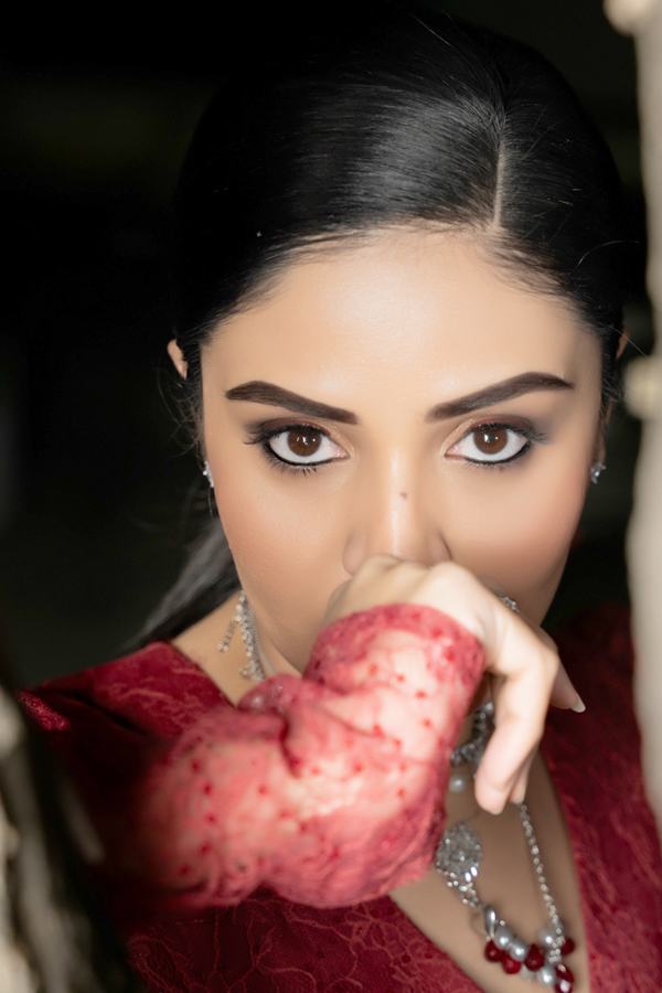 Anchor Srimukhi Latest Stunning Photos3