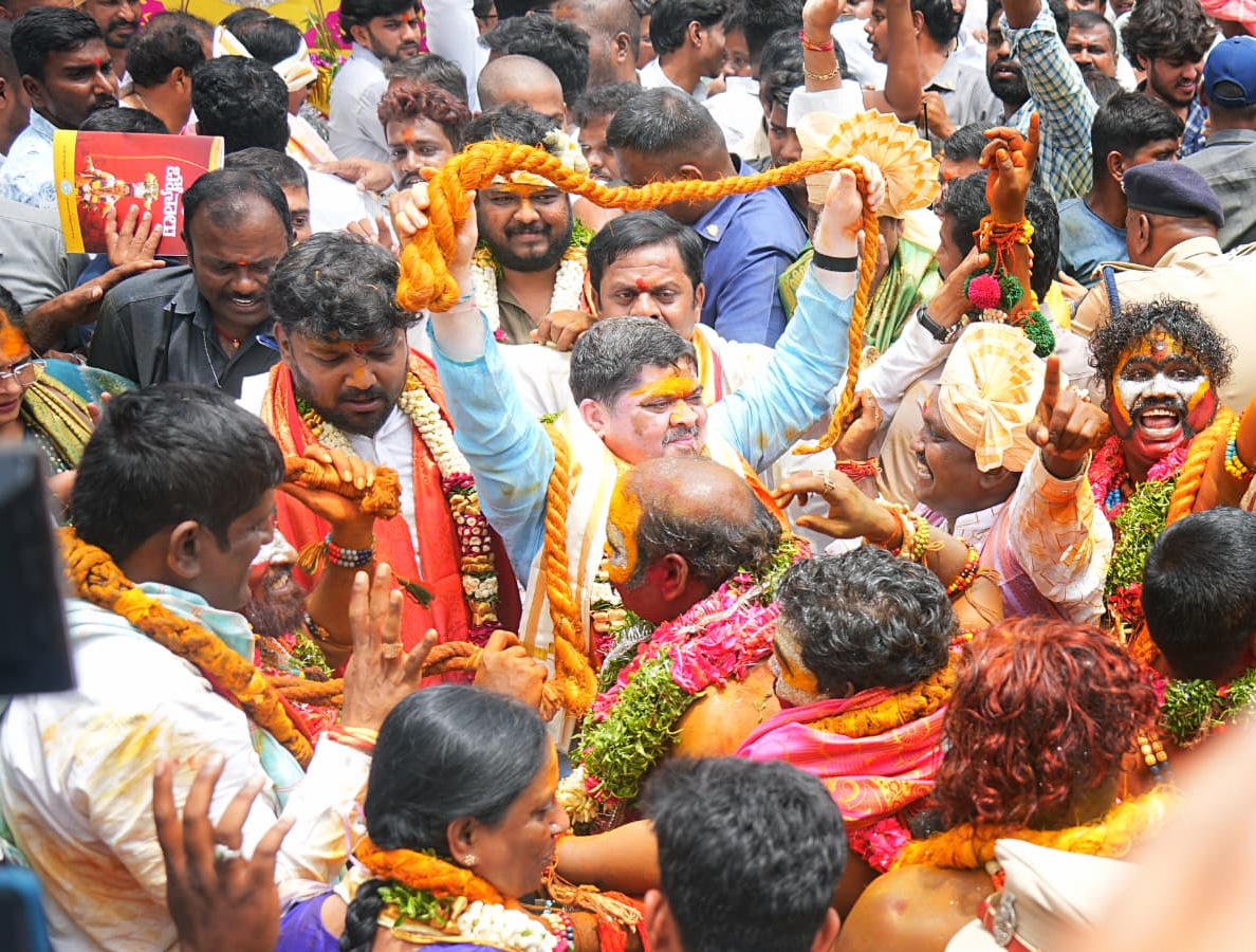 Bonalu Celebrations Begin At Golconda Fort Photos13