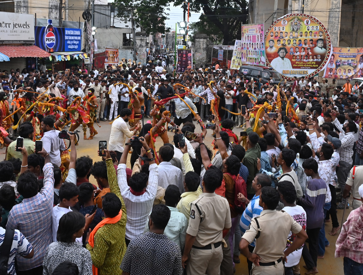 Bonalu Celebrations Begin At Golconda Fort Photos22