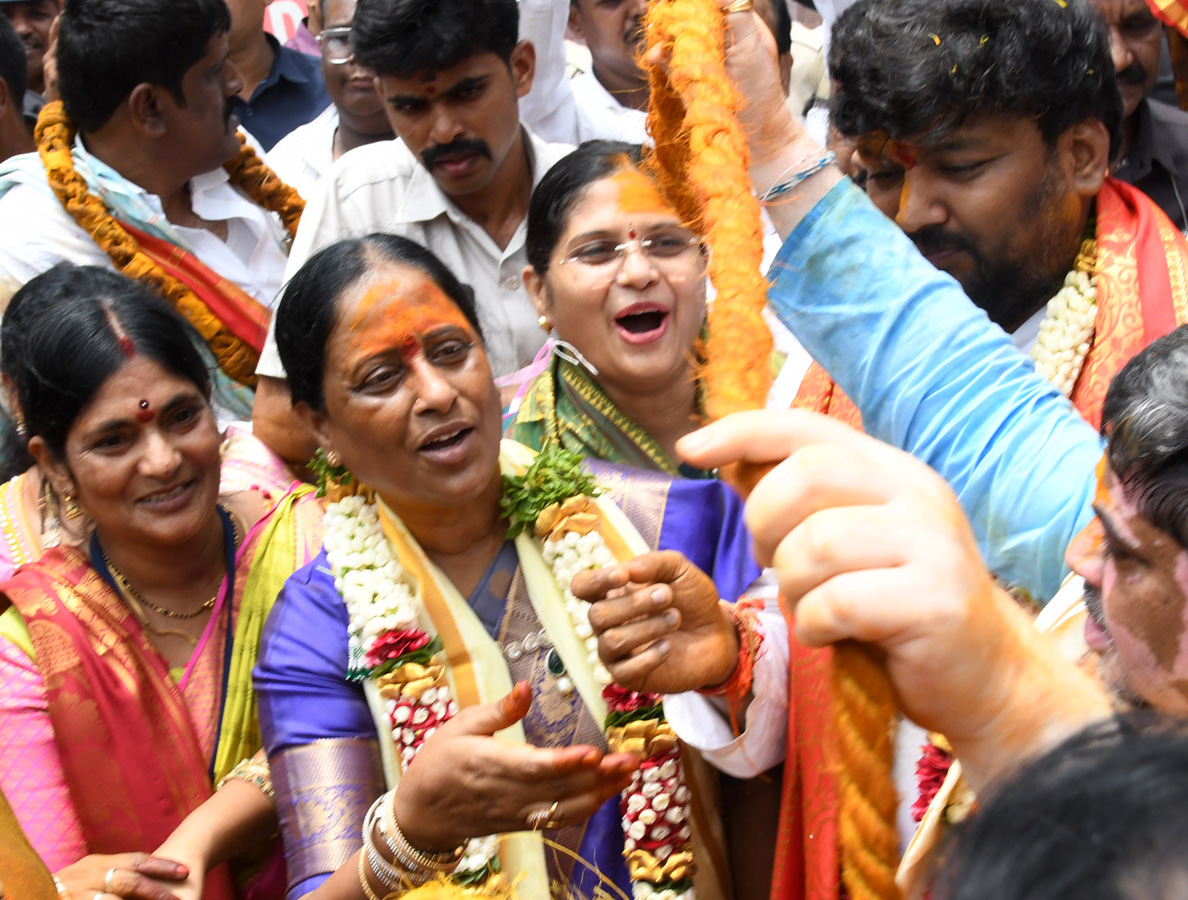 Bonalu Celebrations Begin At Golconda Fort Photos28