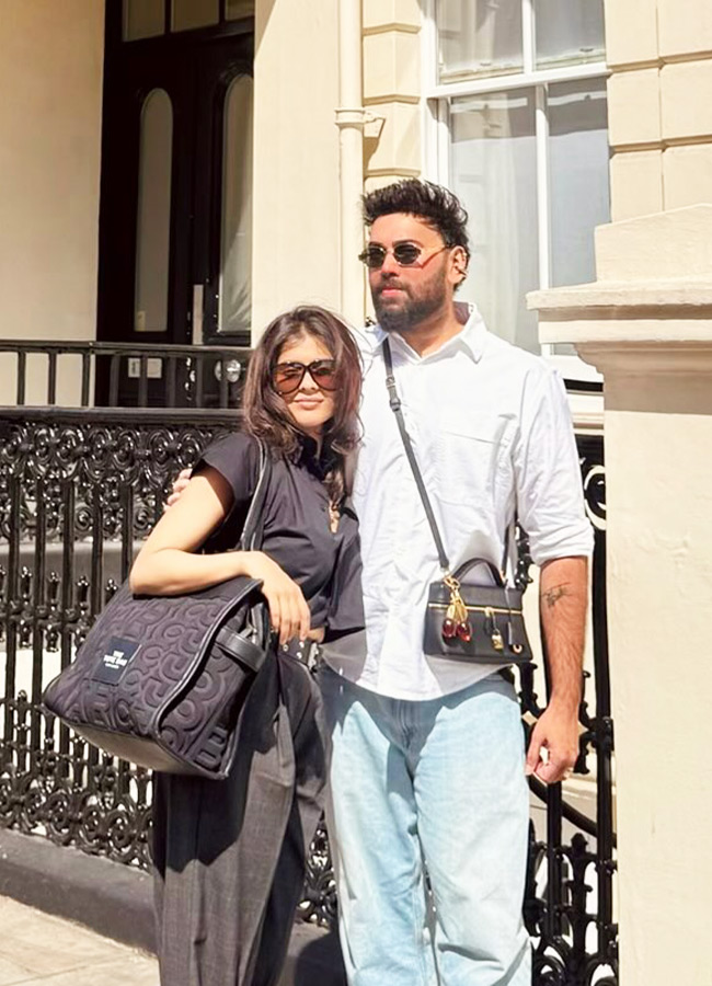 Heroine Hebah Patel Chills on the Streets of London  Stunning Photos8