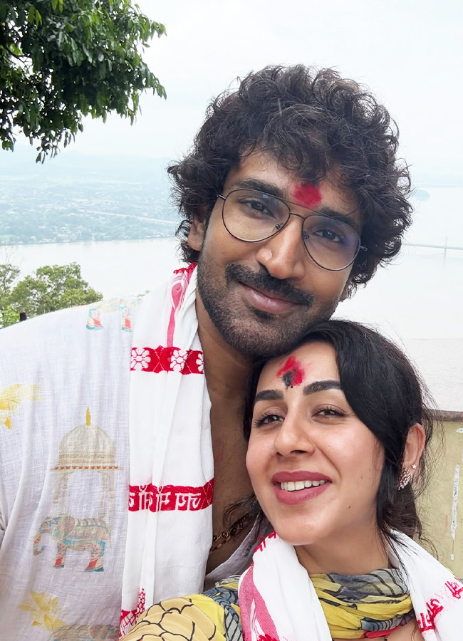Nikki Galrani and Aadhi Perform Special Prayers at Kamakhya Temple Photos2
