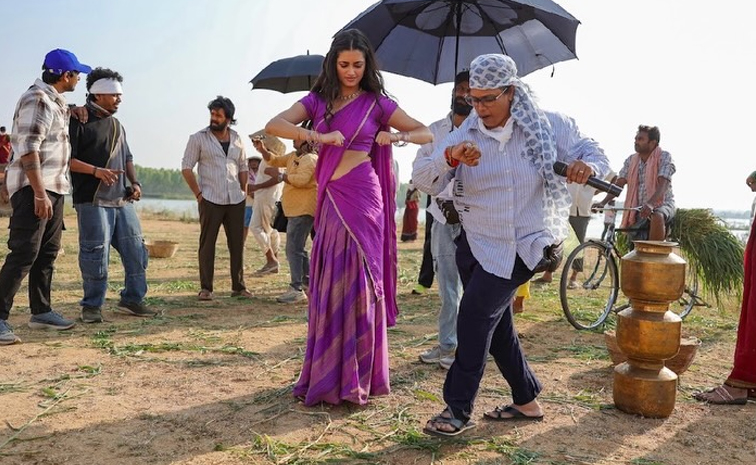 The Beautiful Bhagyashree... memories from the Lenin shoot: Photos12