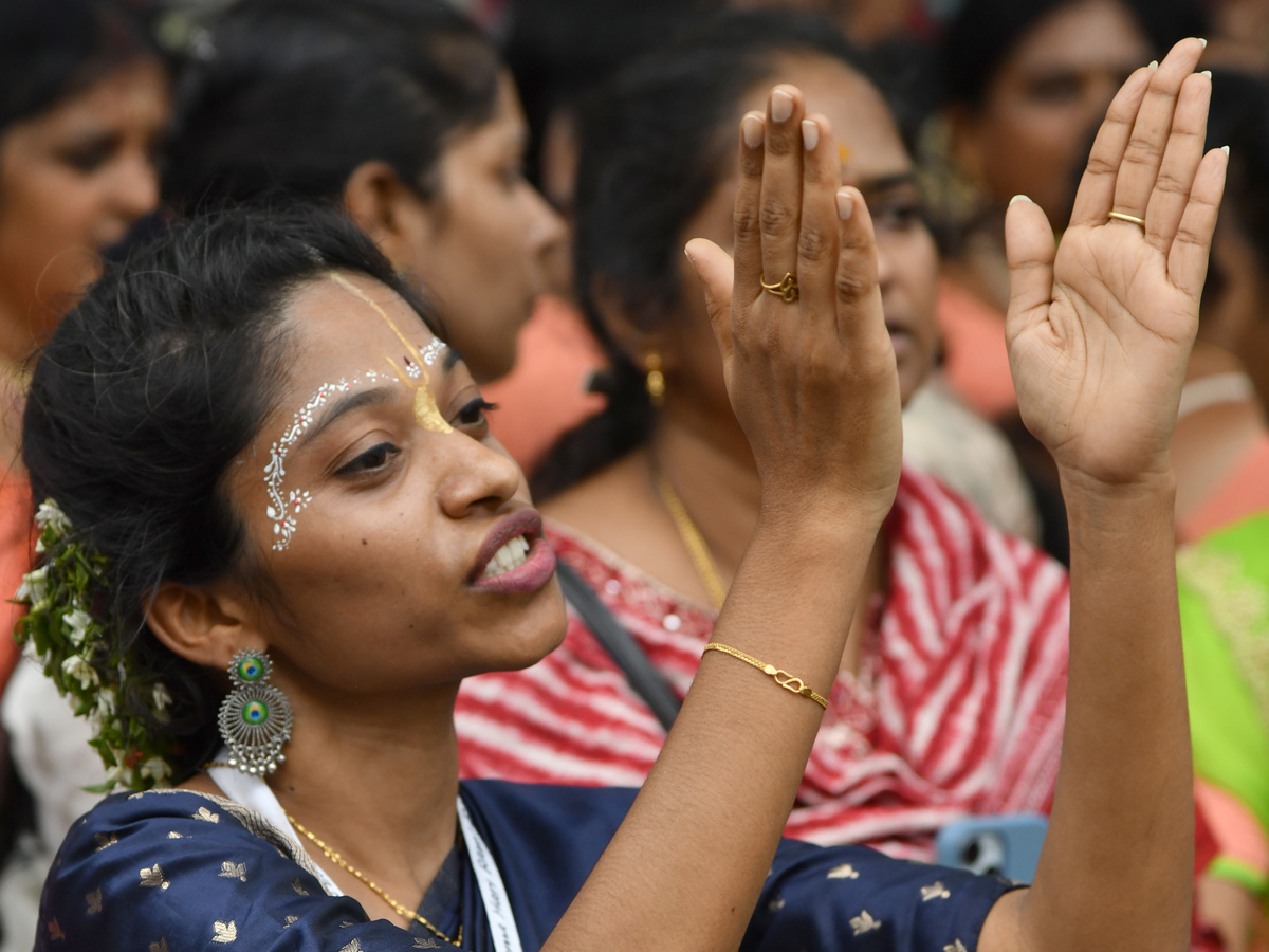 Thousands participate In Jagannath Rath Yatra In Hyderabad13