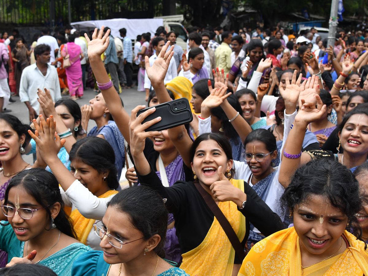 Thousands participate In Jagannath Rath Yatra In Hyderabad19